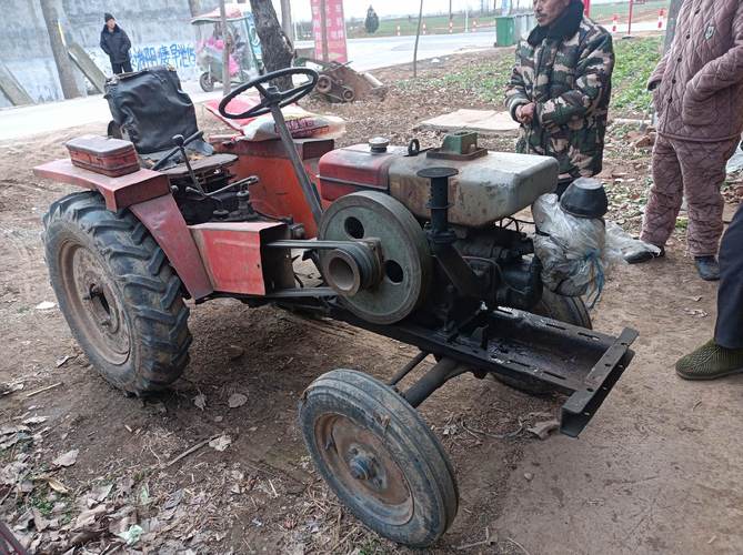 手扶拖拉机怎么换齿轮油? 手扶拖拉机怎么换齿轮油?